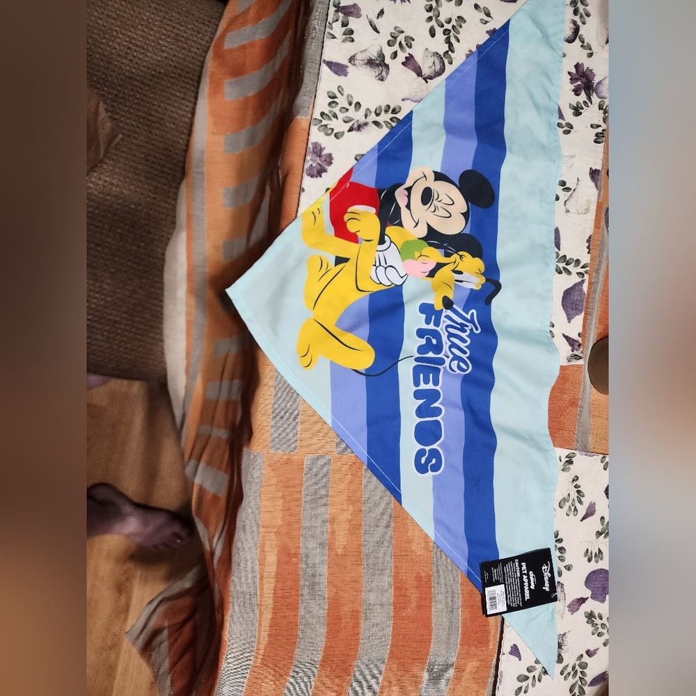 Nwt Disney Mickey/Pluto Med - Large dog bandana